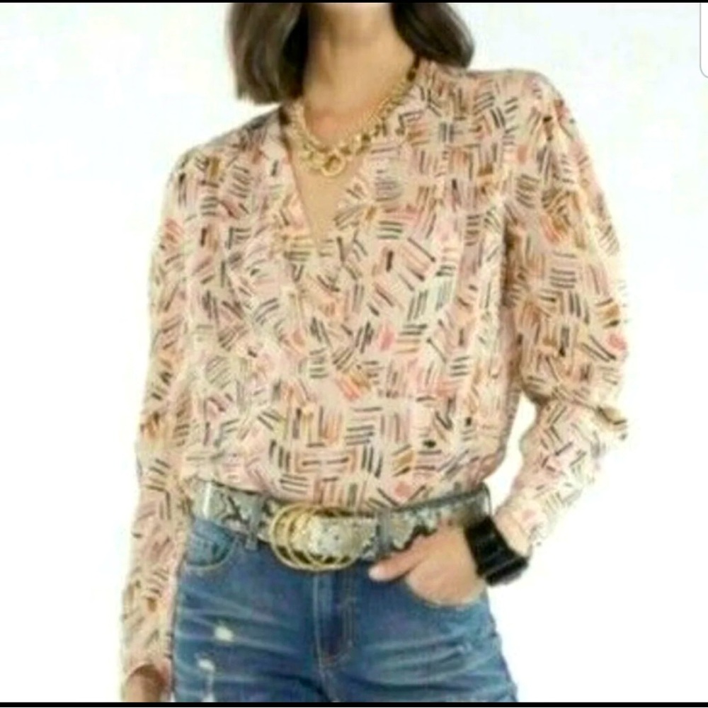 Cabi top